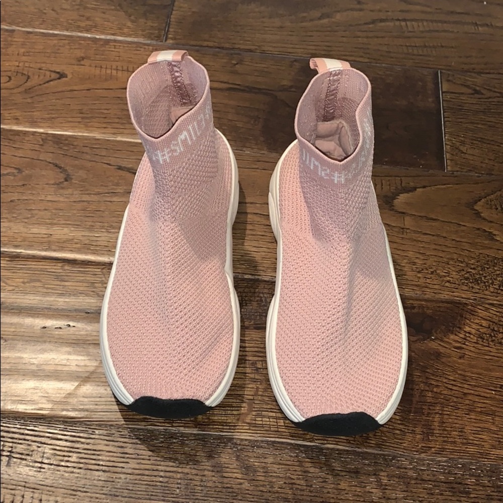 ZARA SOCK BLUSH PINK & WHITE SNEAKERS
